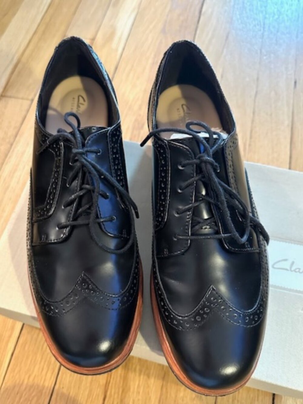 Clarks Teadale Maira Wingtip Oxfords -Sz 10 - M